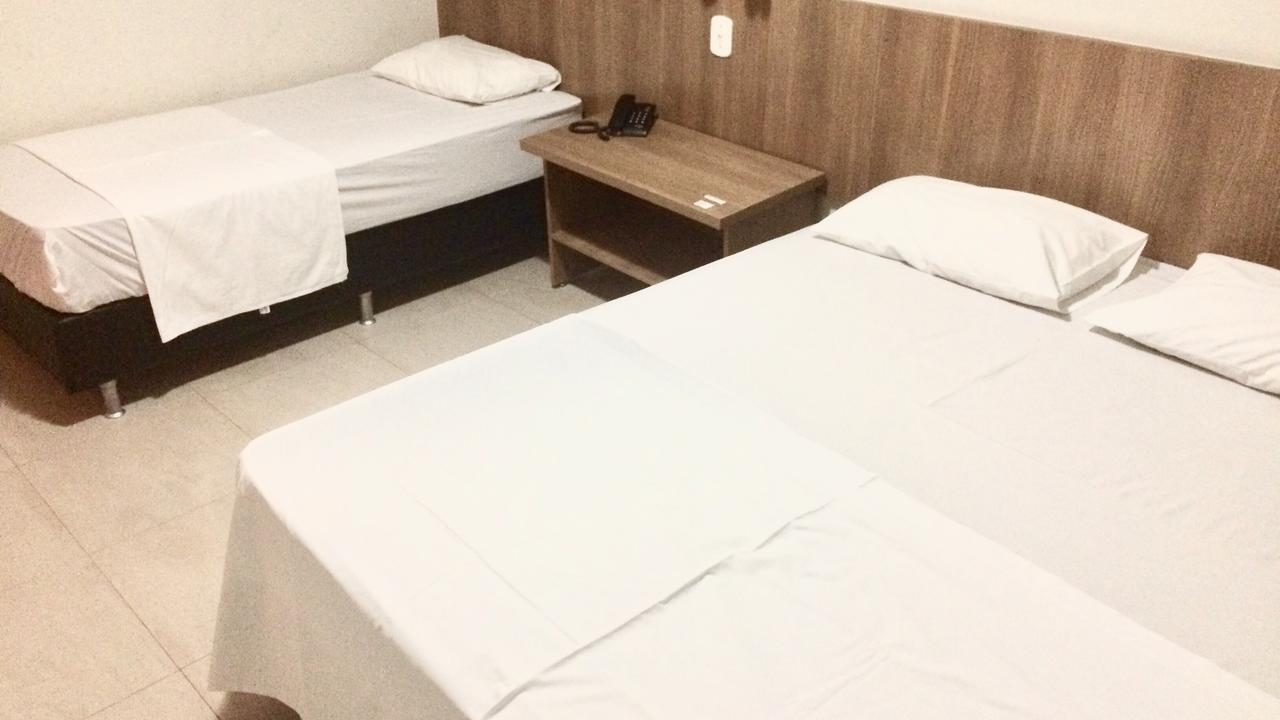 Cast Comfort Hotel Paranaíba Eksteriør bilde
