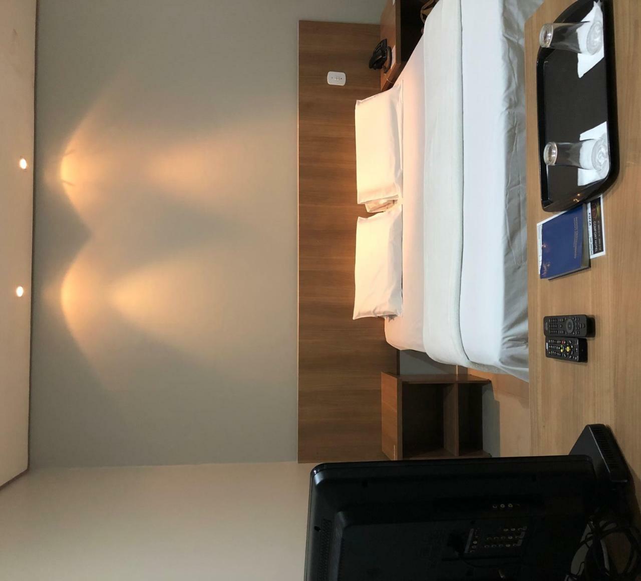 Cast Comfort Hotel Paranaíba Eksteriør bilde
